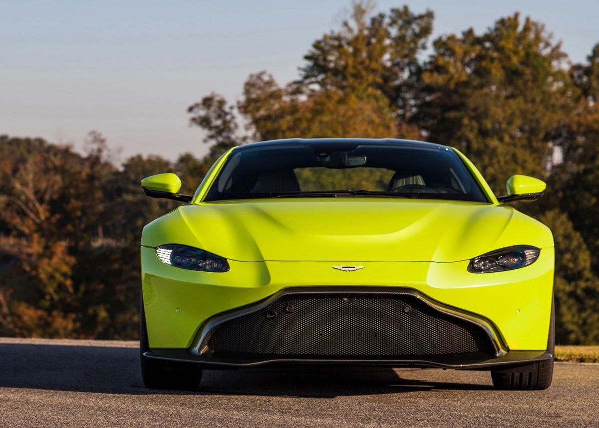 Aston Martin Vantage (2018) Launch Review - Cars.co.za